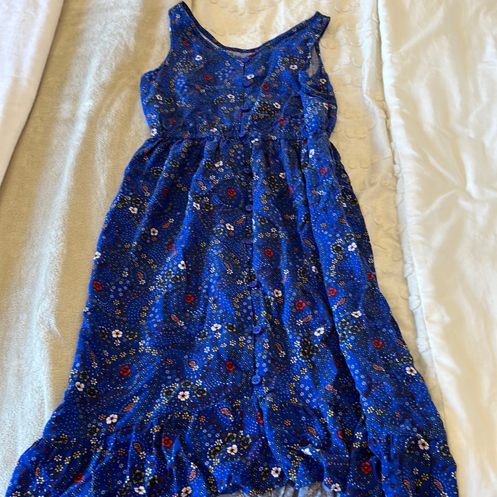 Crazy eight blue floral button-down long kids dress.